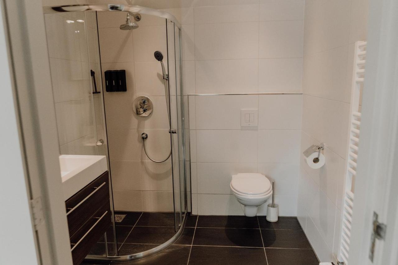 B&B Oan'T Wetter Доккум Экстерьер фото